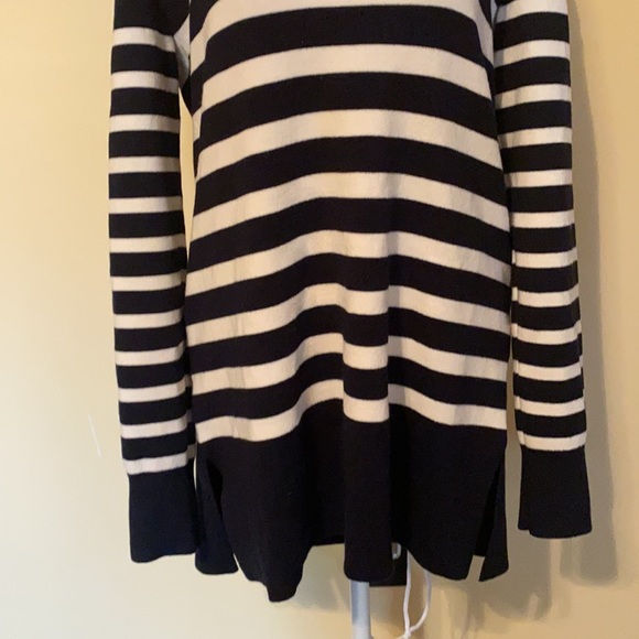 LOFT sweater - Picture 3 of 12